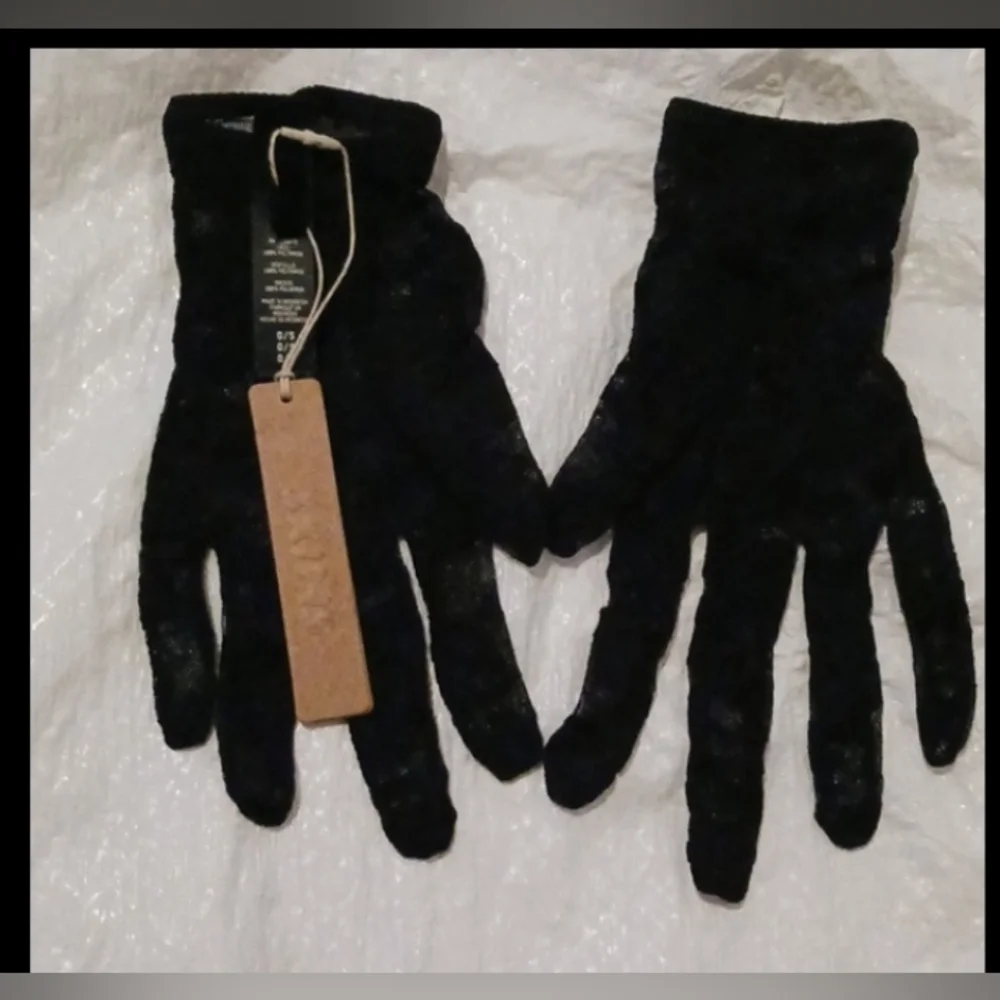 Skims lace stretch gloves